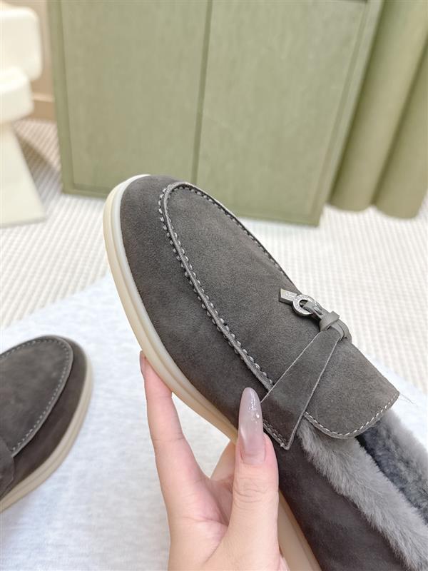 2025126104251673 440